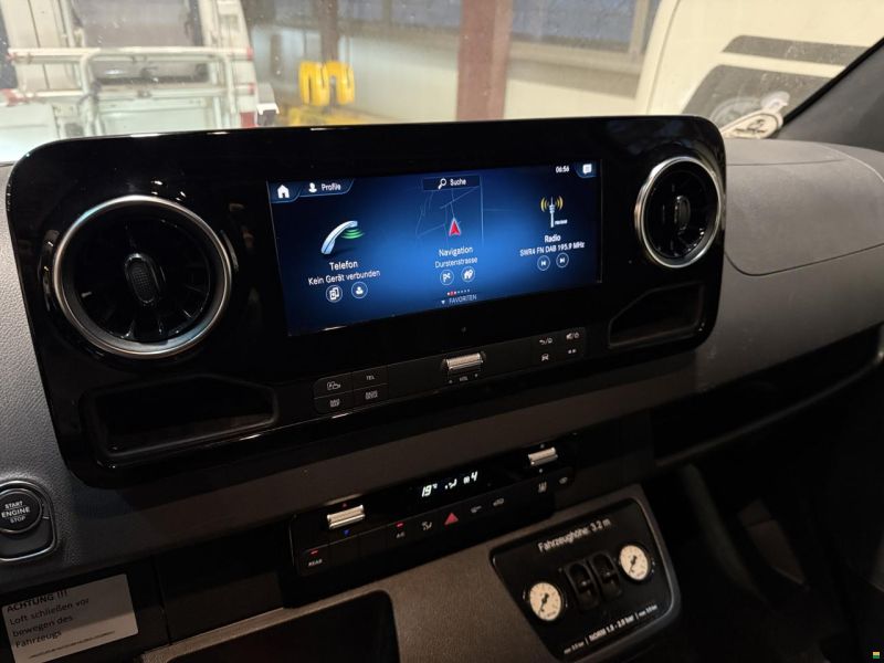 Mercedes Benz Sprinter