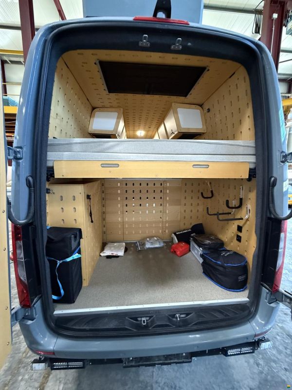 Mercedes Benz Sprinter