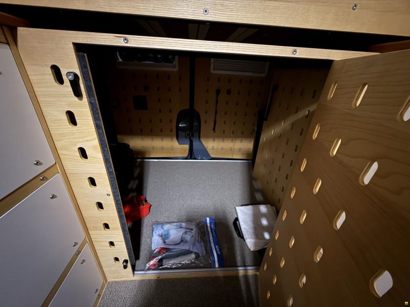 Mercedes Benz Sprinter