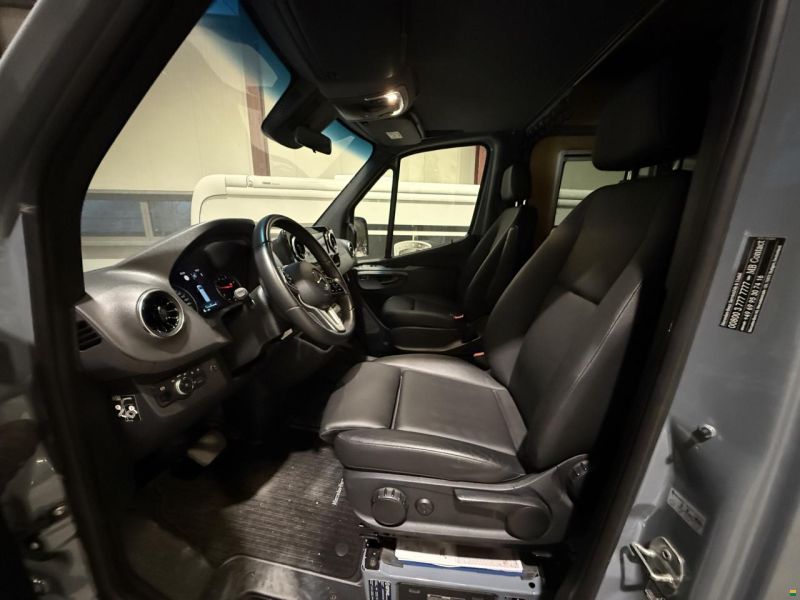 Mercedes Benz Sprinter