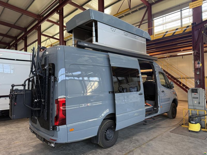 Mercedes Benz Sprinter