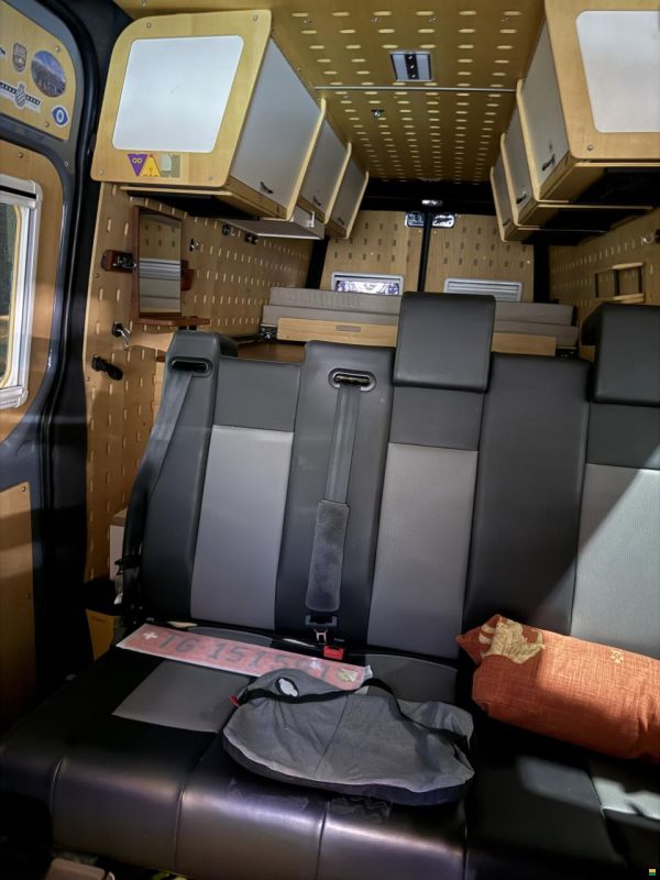 Mercedes Benz Sprinter