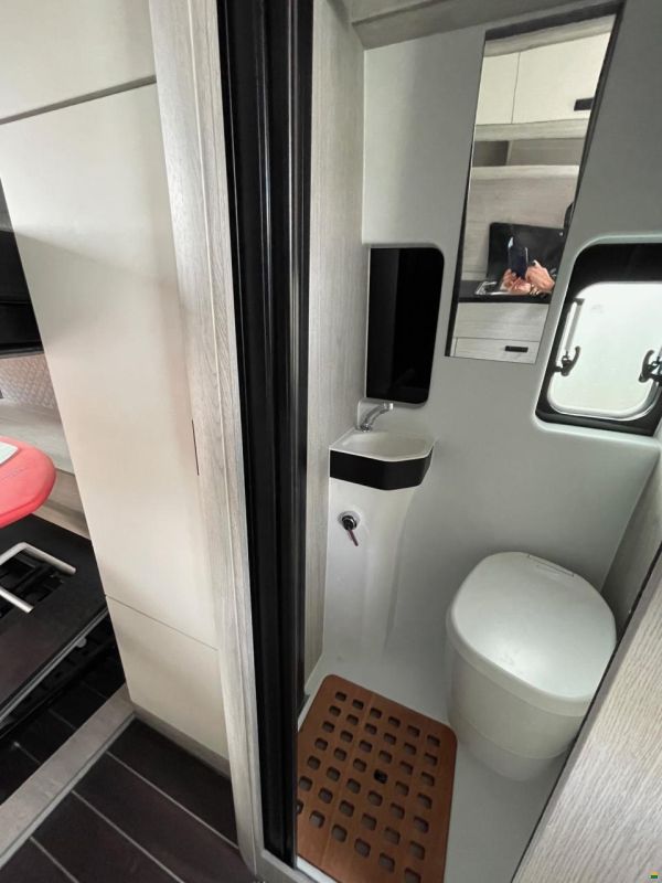 Julia Camper Gran Azur 4x2 Electric