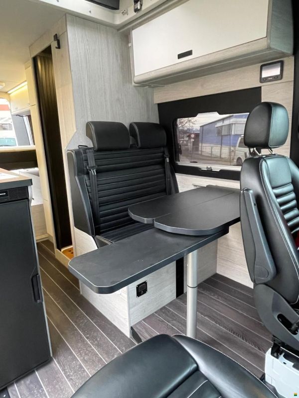 Julia Camper Gran Azur 4x2 Electric