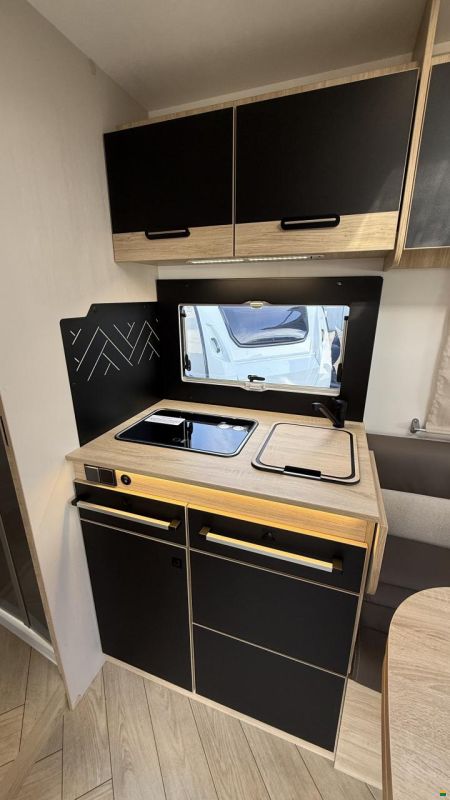 Challenger 318 Graphite Edition