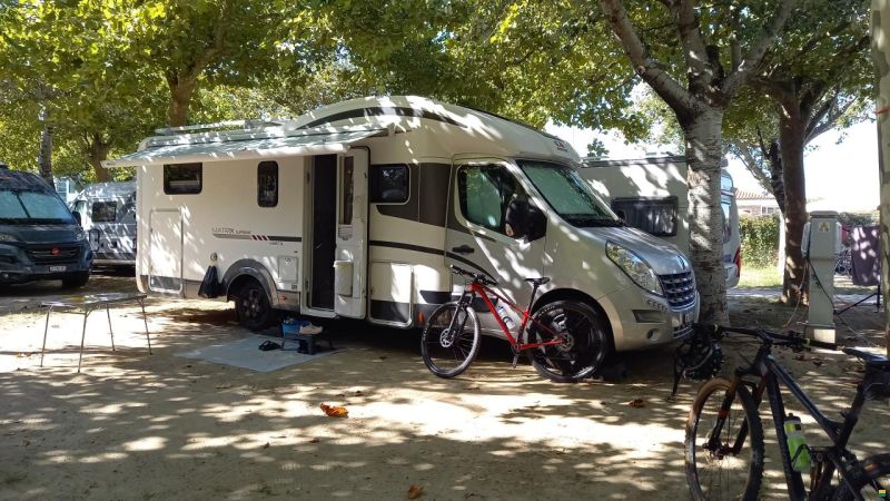 Adria Matrix Supreme 687 SL