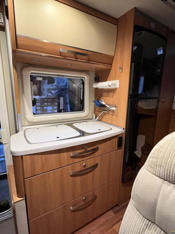HYMER Exsis-I 504