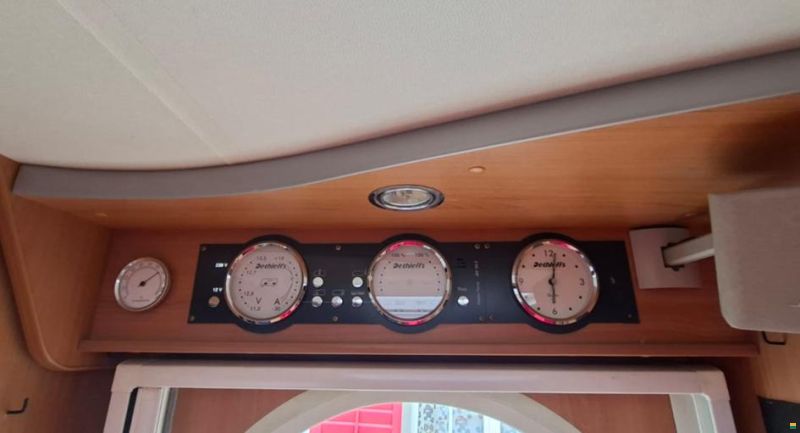 Dethleffs 2010 Globebus i015