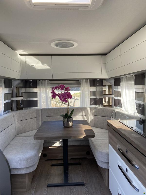 Hobby 460 UFe Excellent Edition