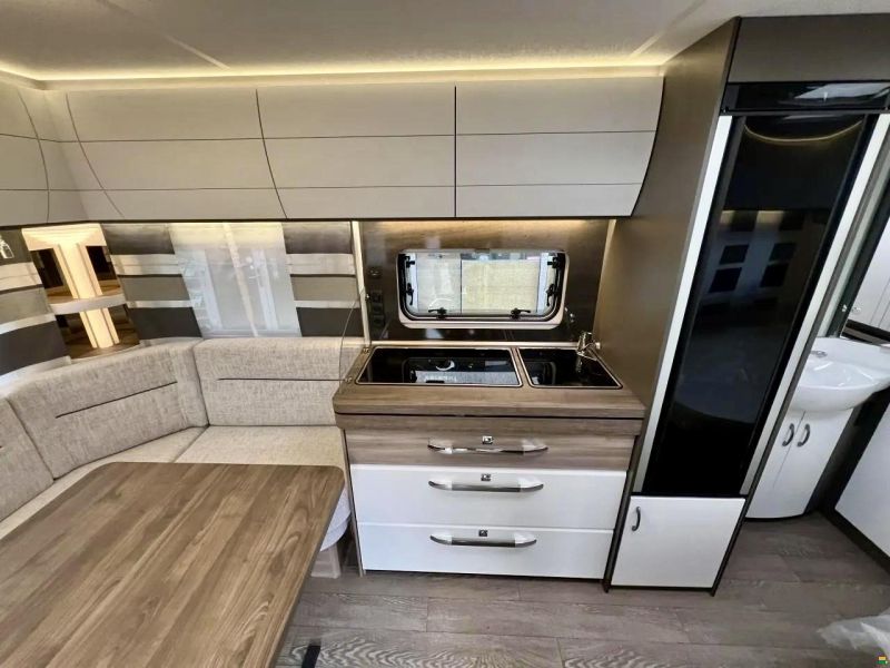 Hobby 460 UFe Excellent Edition