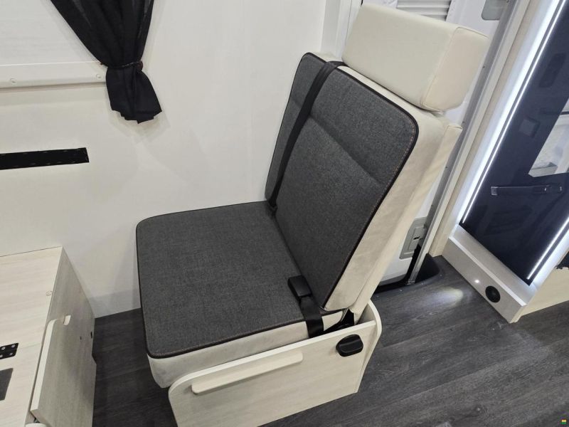 Chausson 640 TITANIUM ULTIMATE 2.0 AUTOMAT