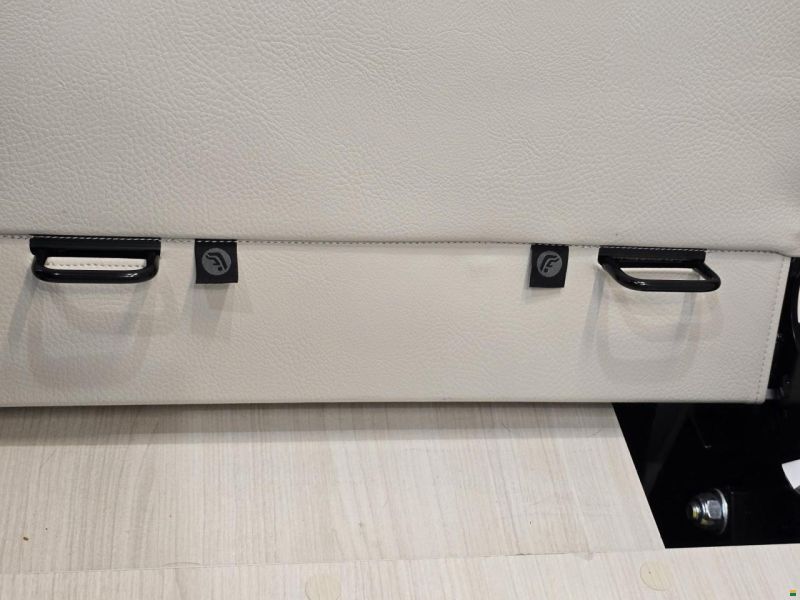 Chausson 640 TITANIUM ULTIMATE 2.0 AUTOMAT