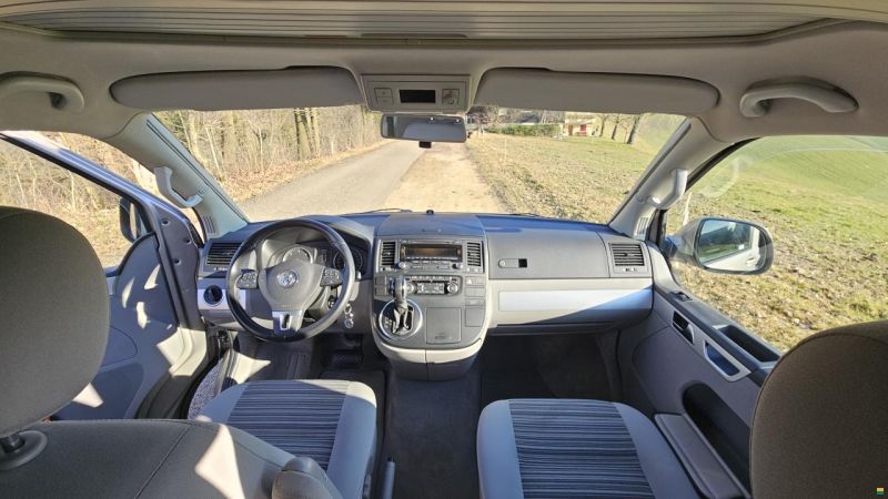 Volkswagen T5 California