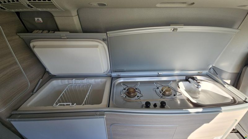 Volkswagen T5 California