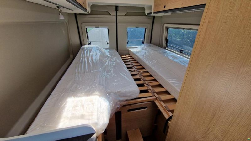 Sunlight Cliff X 640