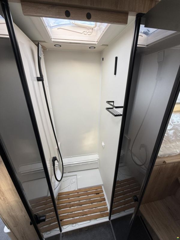 Eura Mobil Xtura XT 686 EF