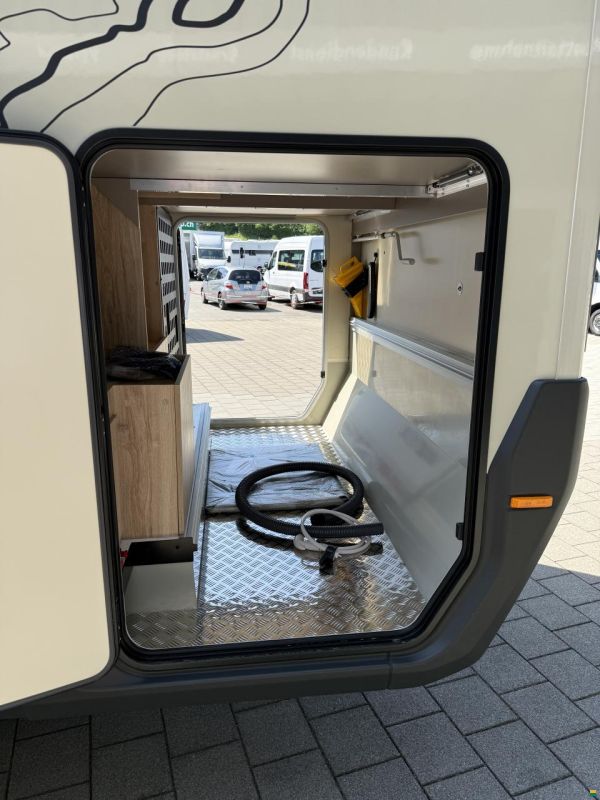 Eura Mobil Xtura XT 686 EF