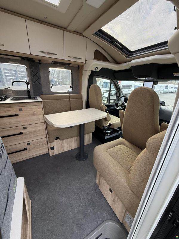 Eura Mobil Xtura XT 686 EF