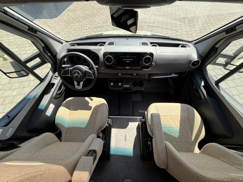 Eura Mobil Xtura XT 686 EF