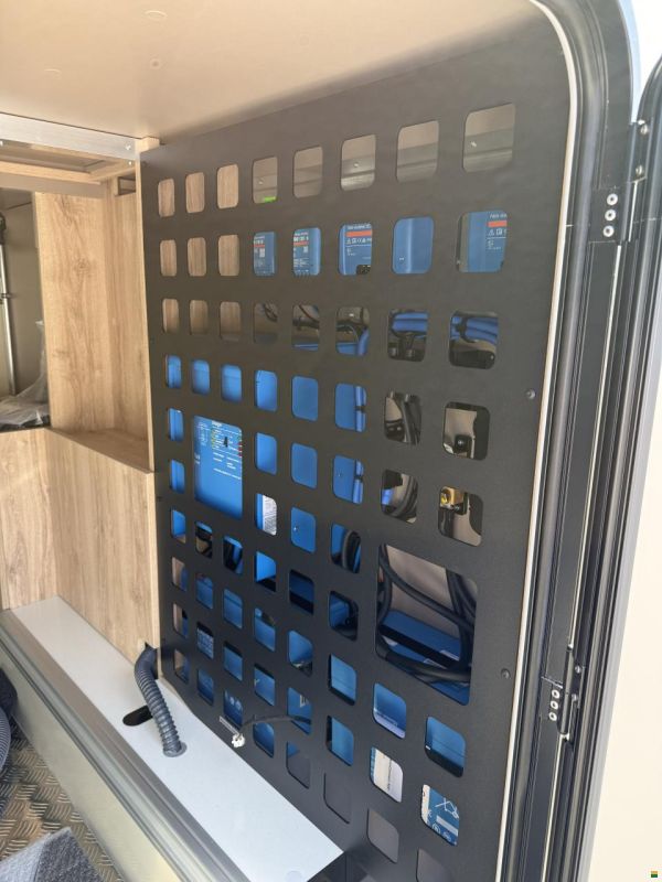 Eura Mobil Xtura XT 686 EF