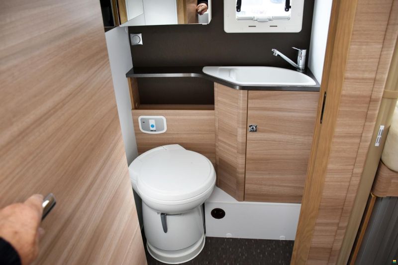 Adria CORAL PLUS S 670 SL 2.3 MJ