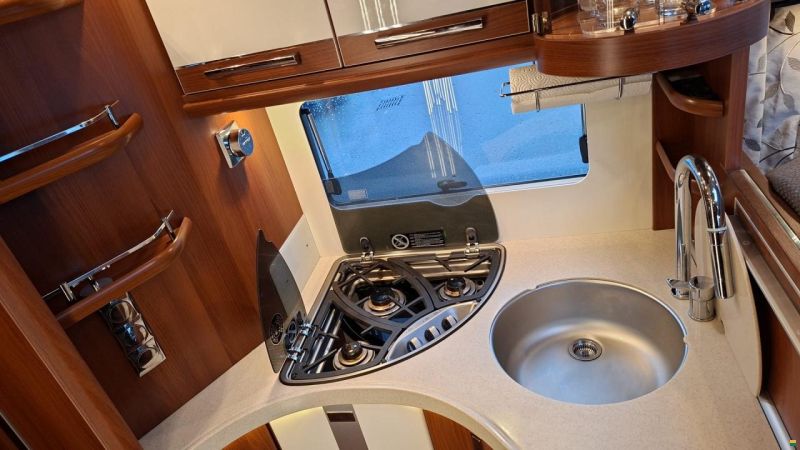 Carthago Chic C-Line 4.9L