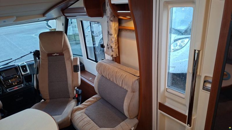 Carthago Chic C-Line 4.9L