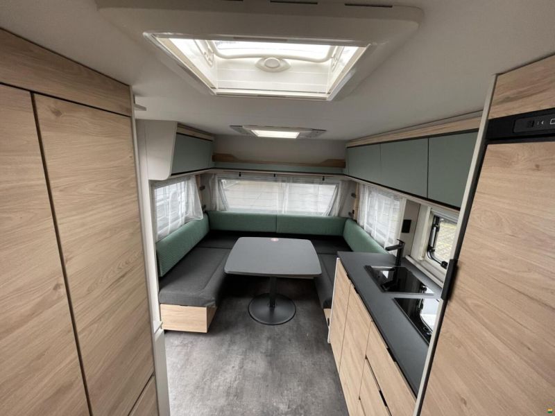 Dethleffs Camper 730 FKR