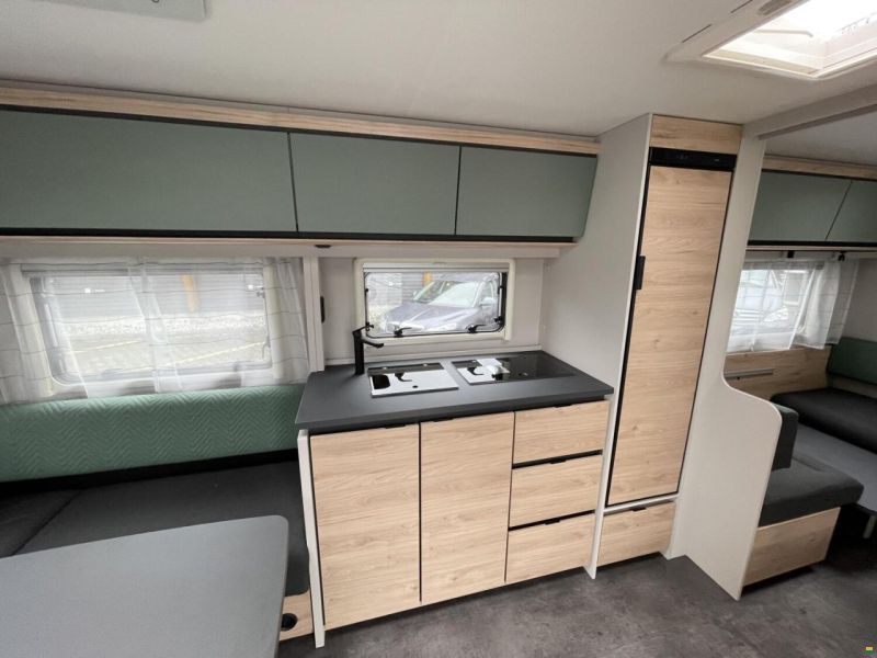 Dethleffs Camper 730 FKR