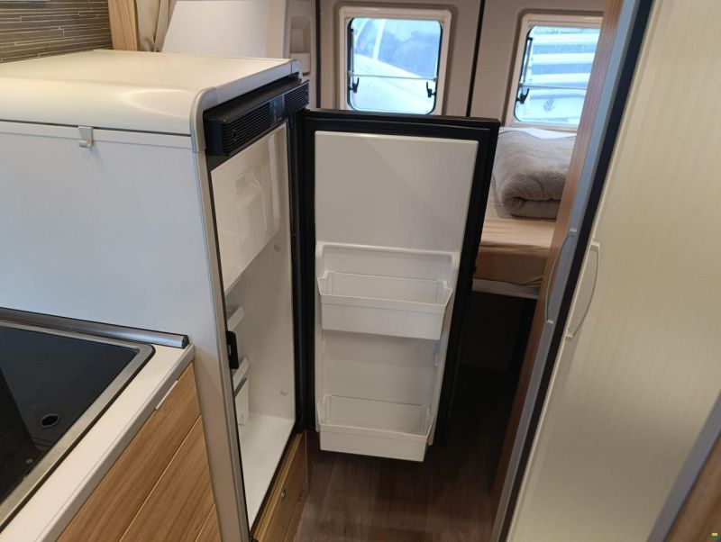 Hymer Crand Canyon Crossover