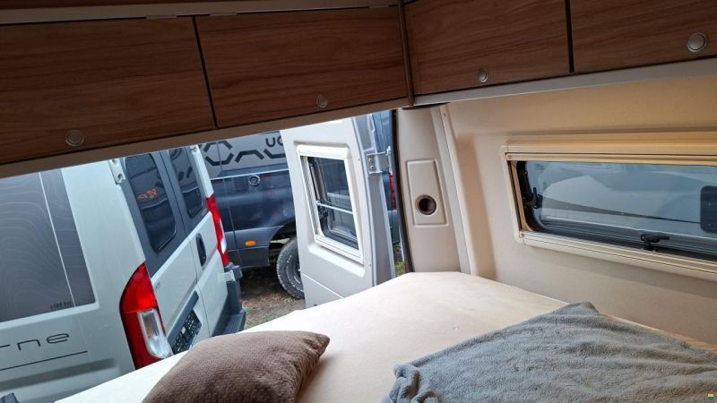 Hymer Crand Canyon Crossover