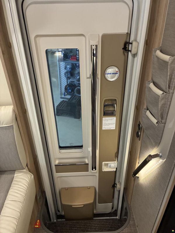 Eura Mobil Profila T PT 720 EF