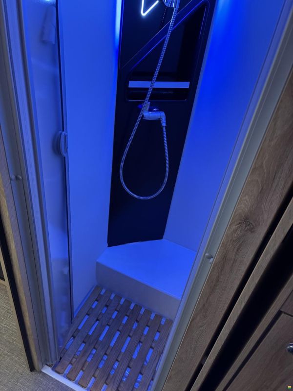 Eura Mobil Profila T PT 720 EF