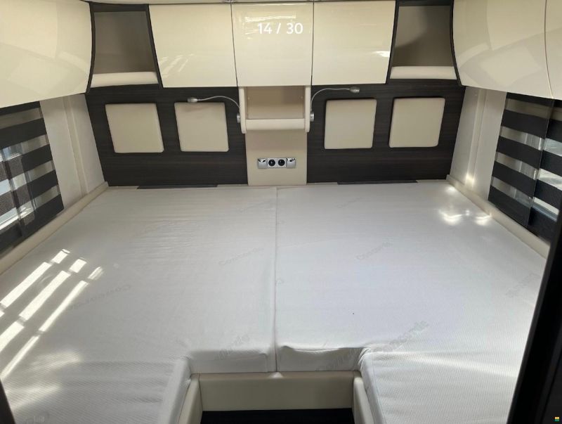 Concorde Charisma 900L