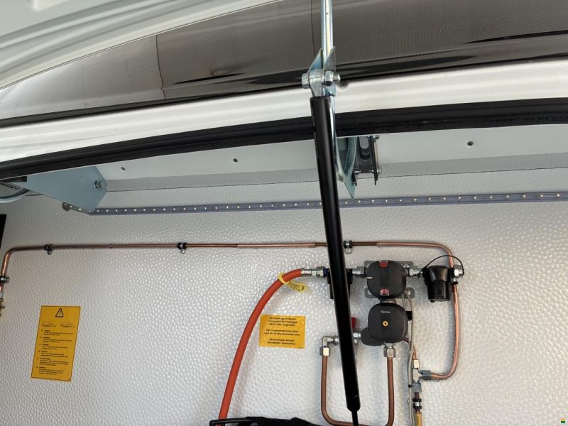 Kabe Royal 560 GLE B2 2.3m