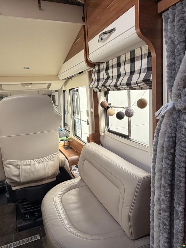 Dethleffs Globetrotter XLi 7850-2 DBM Premium