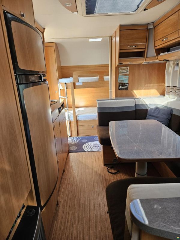 Dethleffs Camper 560 FMK