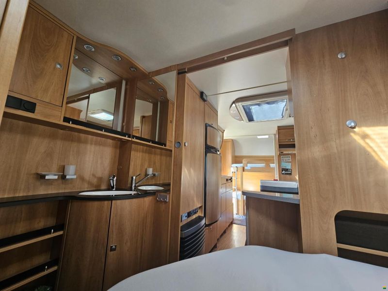 Dethleffs Camper 560 FMK