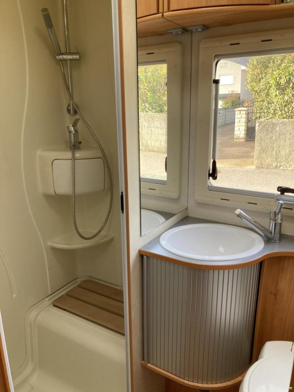 Adria Coral Silver 660SL