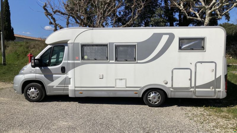 Adria Coral Silver 660SL