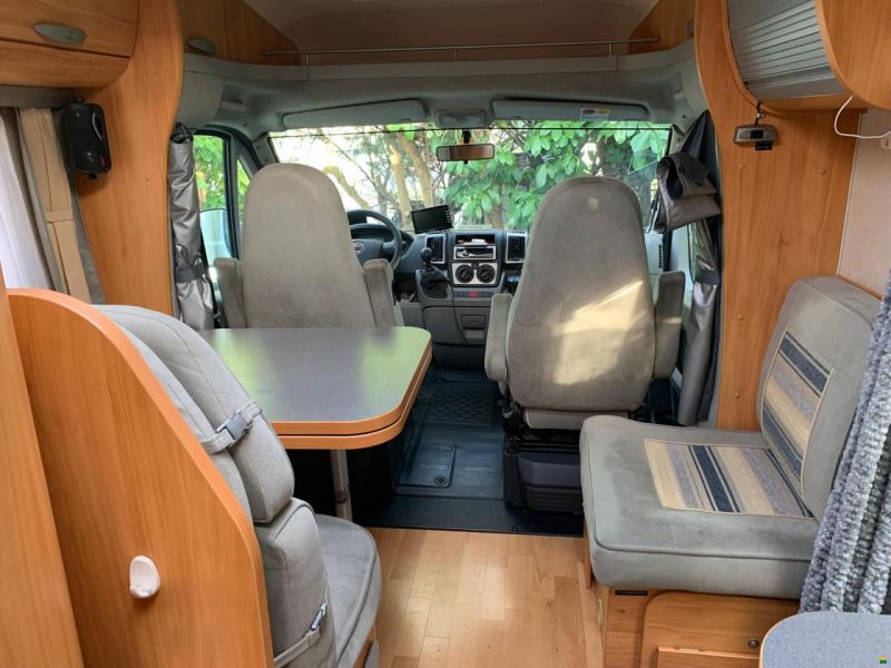 Adria Coral Silver 660SL