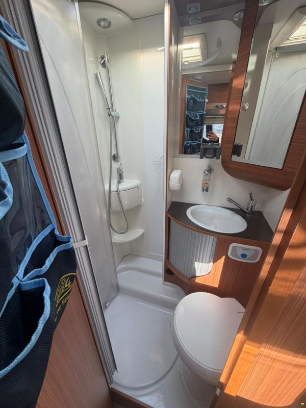 Fiat 2.3JTD 130PS Adria***SEHR COMPACT***