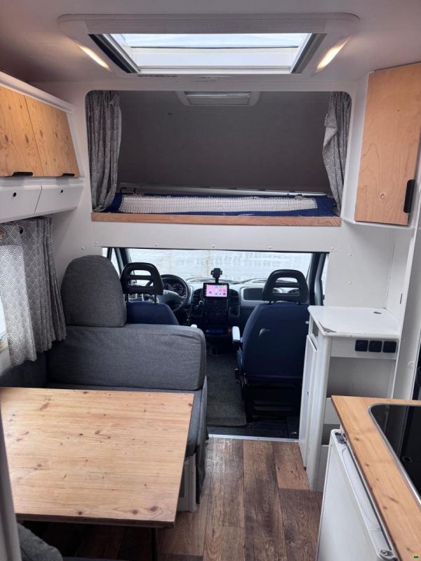 Adria Adriatik 630 DK