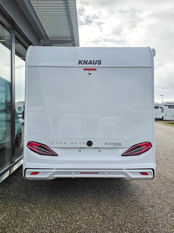 Knaus Live Wave 650 MEG Platinum Selection