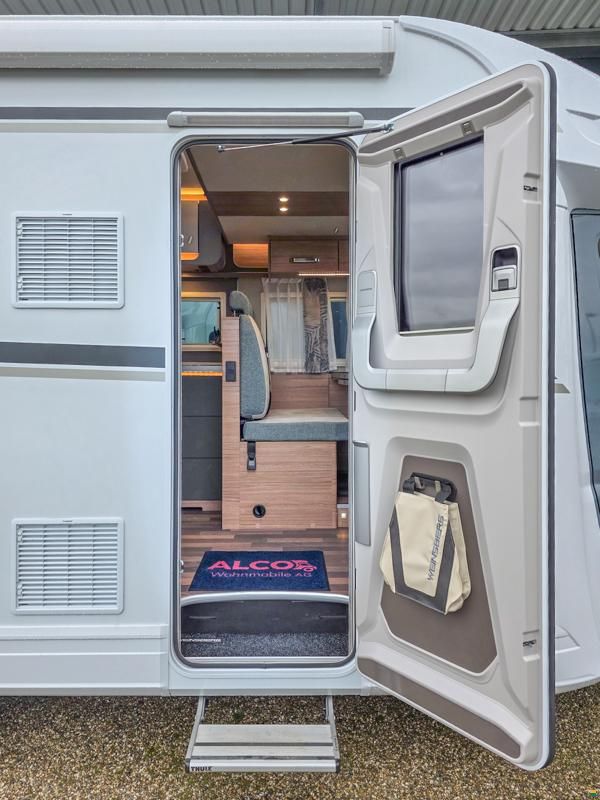 Weinsberg CaraSuite 700 MEG