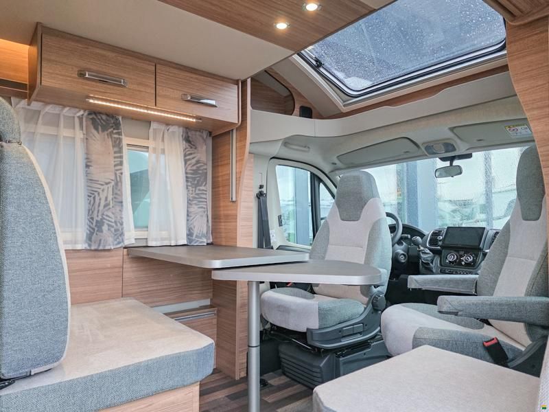 Weinsberg CaraSuite 700 MEG