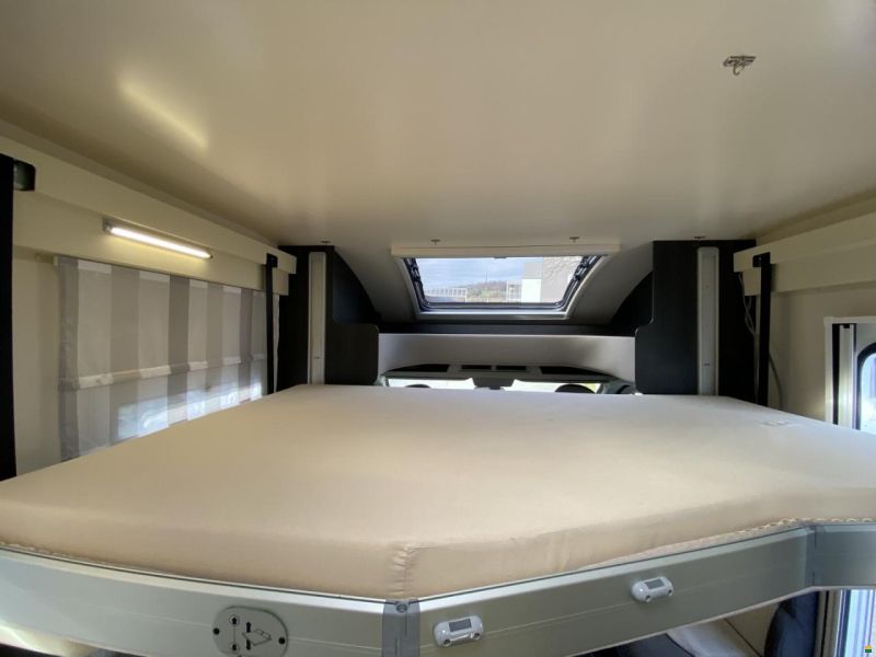 Roller Team Kronos 294 TL, Ford 170PS Automat