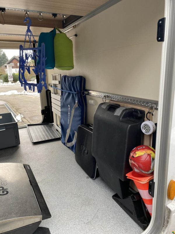 Bürstner Lyseo 728 G