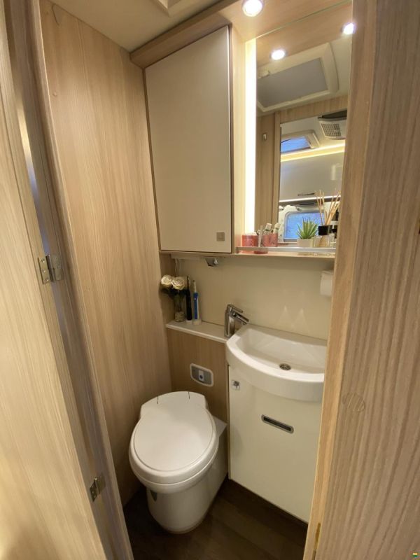 Bürstner Lyseo 728 G