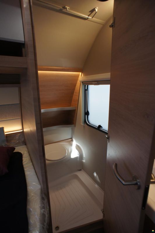 Knaus Südwind 540 FDK Black Selection